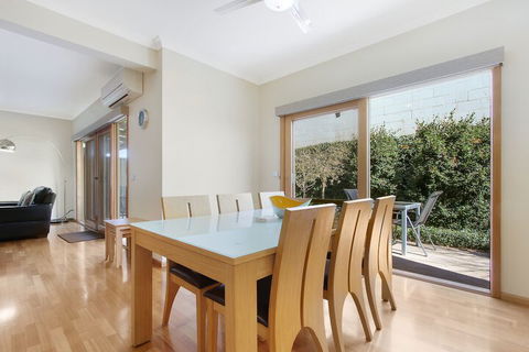 Apartments On Church - Hotel Accommodation 2