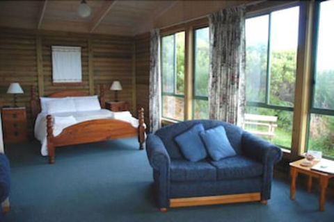 Shearwater Cottages - Hotel Accommodation 3