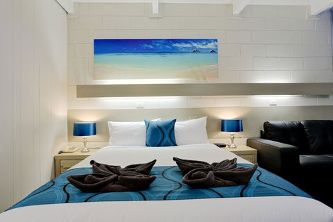 Castle Creek Motel - Hotel Accommodation 5