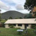 Warburton Holiday House - Hotel Accommodation 0