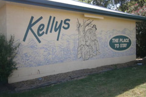 Kellys Motel Oakey - Hotel Accommodation 3