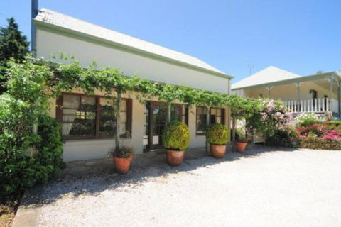 Daisy Cottage - Hotel Accommodation 0