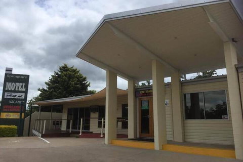 Springsure Overlander Motel - Hotel Accommodation 7