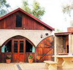 Outback Cellar  Country Cottage - Hotel Accommodation