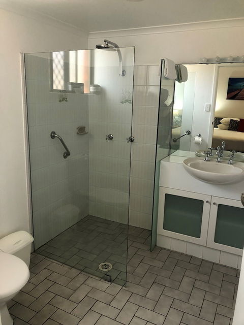 Avaleen Lodge Motor Inn - Hotel Accommodation 5
