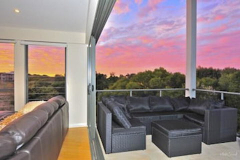 Loka Santi - Hotel Accommodation 5