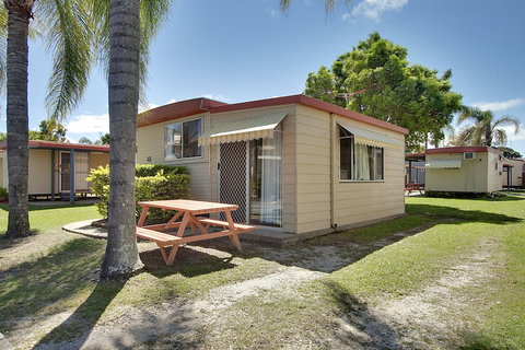 Pyramid Holiday Park - Hotel Accommodation 6