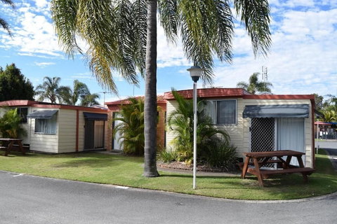 Pyramid Holiday Park - Hotel Accommodation 1