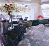 Mildura Houseboats - Hotel Accommodation
