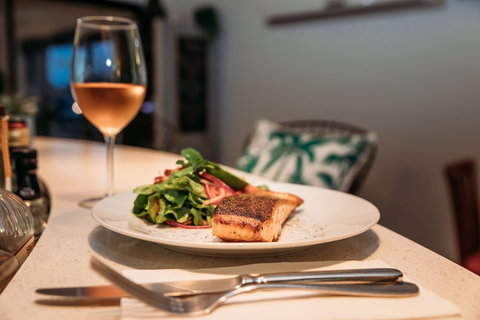 Kobbers Motor Inn - Hotel Accommodation 5