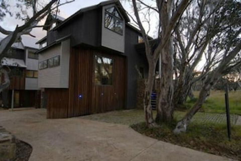 Blue Ice - Hotel Accommodation 1