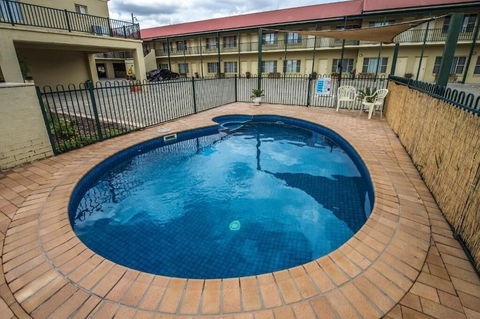 Golden Guitar Motor Inn - Hotel Accommodation 1