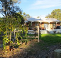 Honeyeater Cottage - Hotel Accommodation