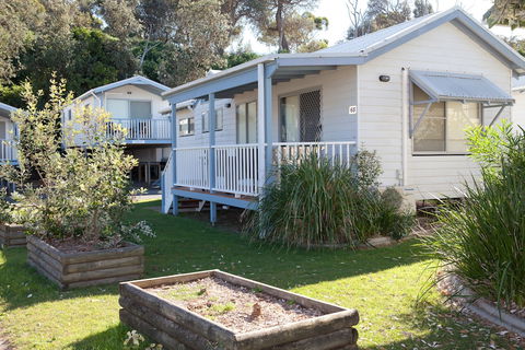 Blue Lagoon Beach Resort - Hotel Accommodation 0