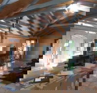 Treetops Accommodation Montville - Hotel Accommodation