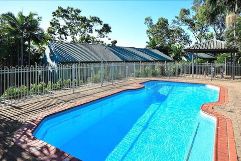Sunset Waters 6 - Hotel Accommodation 4