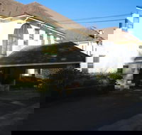 The Dormie House - On The Golf Course - Hotel Accommodation