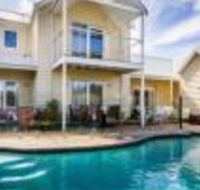 Seaside Spa Retreat - Hotel Accommodation
