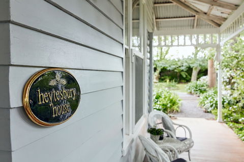 Heytesbury House - Hotel Accommodation 1