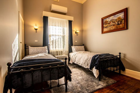 Heytesbury House - Hotel Accommodation 4