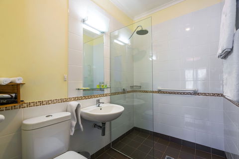 Ashdowns Of Dover B&B - Hotel Accommodation 4