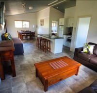 Killarney View Cabins  Caravan Park - Hotel Accommodation