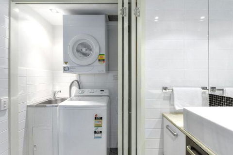 The Hub Apartments - Hotel Accommodation 5