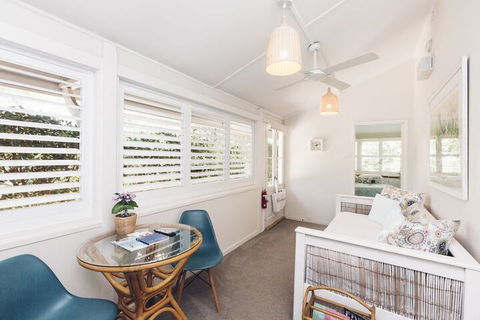 Barbara's Guesthouse - Hotel Accommodation 4