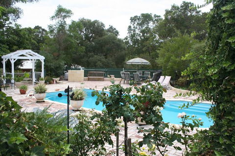 Rosebridge House Bed & Breakfast Adult Retreat - Hotel Accommodation 4