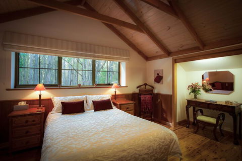 Eagle Hammer Cottages - Hotel Accommodation 7