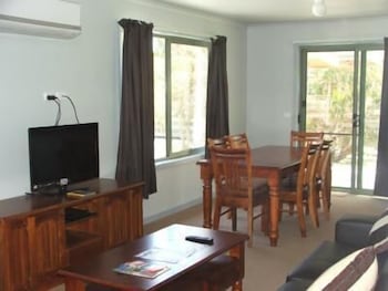 Seahorse Coastal Villas - Hotel Accommodation 2