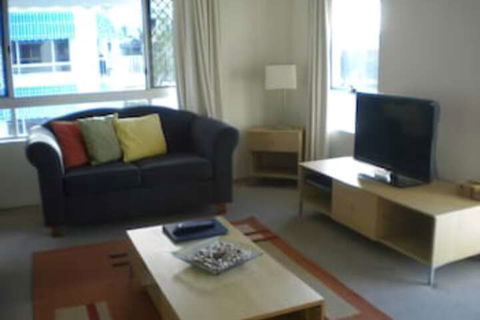 Estoril On Moffat - Hotel Accommodation 5