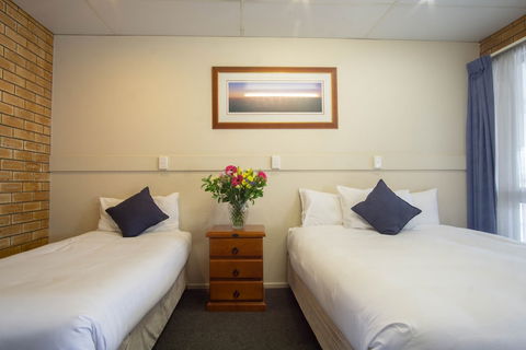 Acacia Motor Inn - Hotel Accommodation 3