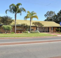 Pinjarra Resort - Hotel Accommodation