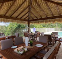 Jacaranda Cottages - Hotel Accommodation