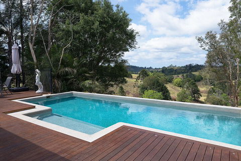 Jacaranda Cottages - Hotel Accommodation 7