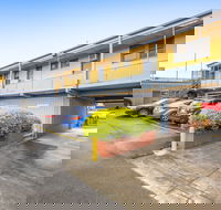 Meadow Inn Hotel-Motel - Hotel Accommodation