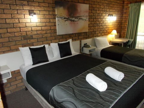 Park House Motor Inn - Hotel Accommodation 5
