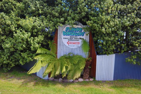 Strahan Bungalows - Hotel Accommodation 3