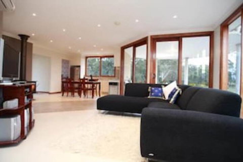 Aurora Cottages - Hotel Accommodation 5