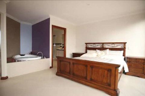 Aurora Cottages - Hotel Accommodation 7