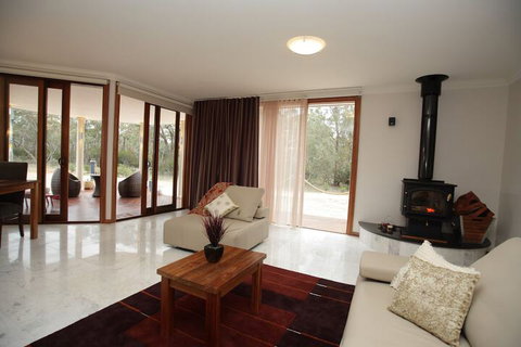 Aurora Cottages - Hotel Accommodation 4