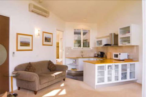 The Gatehouse At Villa Raedward - Hotel Accommodation 1