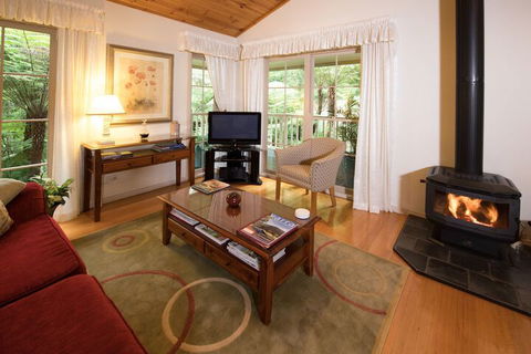 Myers Creek Cascades Luxury Cottages - Hotel Accommodation 6