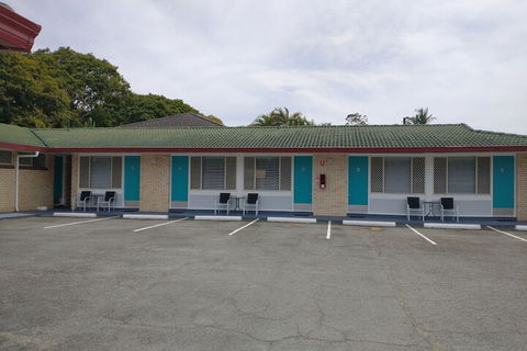 Aspley Sunset Motel - Hotel Accommodation 1