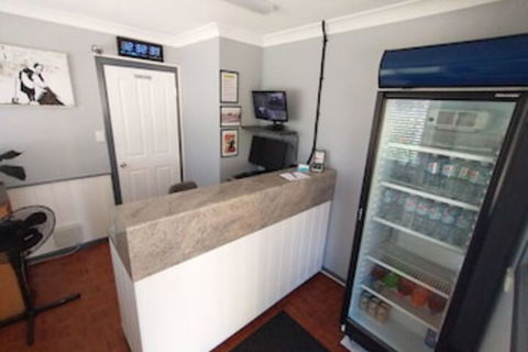 Aspley Sunset Motel - Hotel Accommodation 0