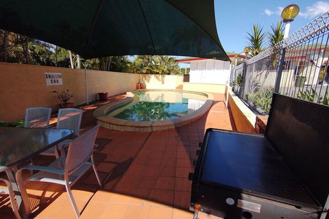 Aspley Sunset Motel - Hotel Accommodation 7
