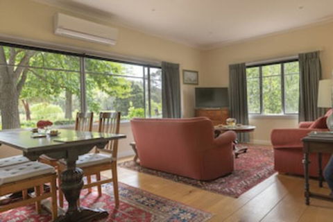 Glenlowren - Hotel Accommodation 0