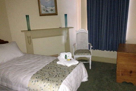 Acacia Bed & Breakfast - Hotel Accommodation 6
