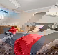 Quality Hotel Bayswater - Hotel Accommodation